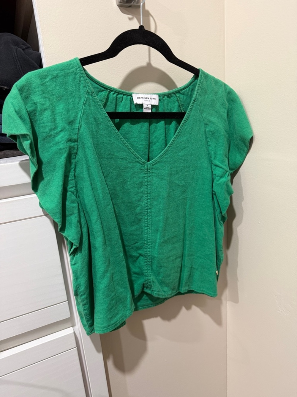 Marc New York Emerald Green V-Neck Flutter Sleeve Blouse
